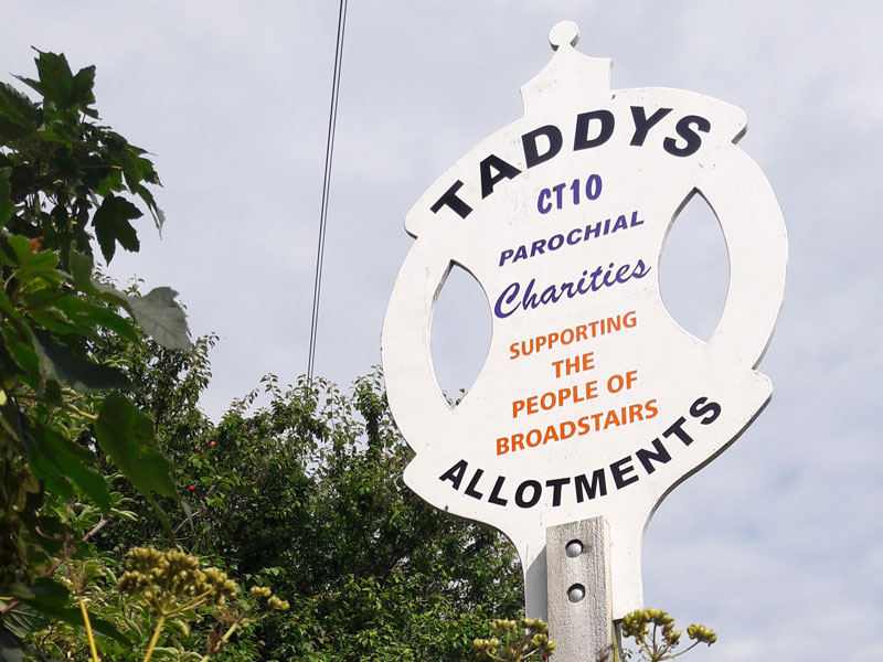 Image of Taddy's sign, Reading Street